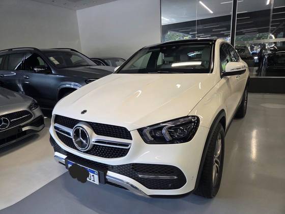 MERCEDES-BENZ GLE 400d 3.0 V6 DIESEL COUPÉ 4MATIC 9G-TRONIC MERCEDES-BENZ GLE 400d 3.0 V6 DIESEL COUPÉ 4MATIC 9G-TRONIC